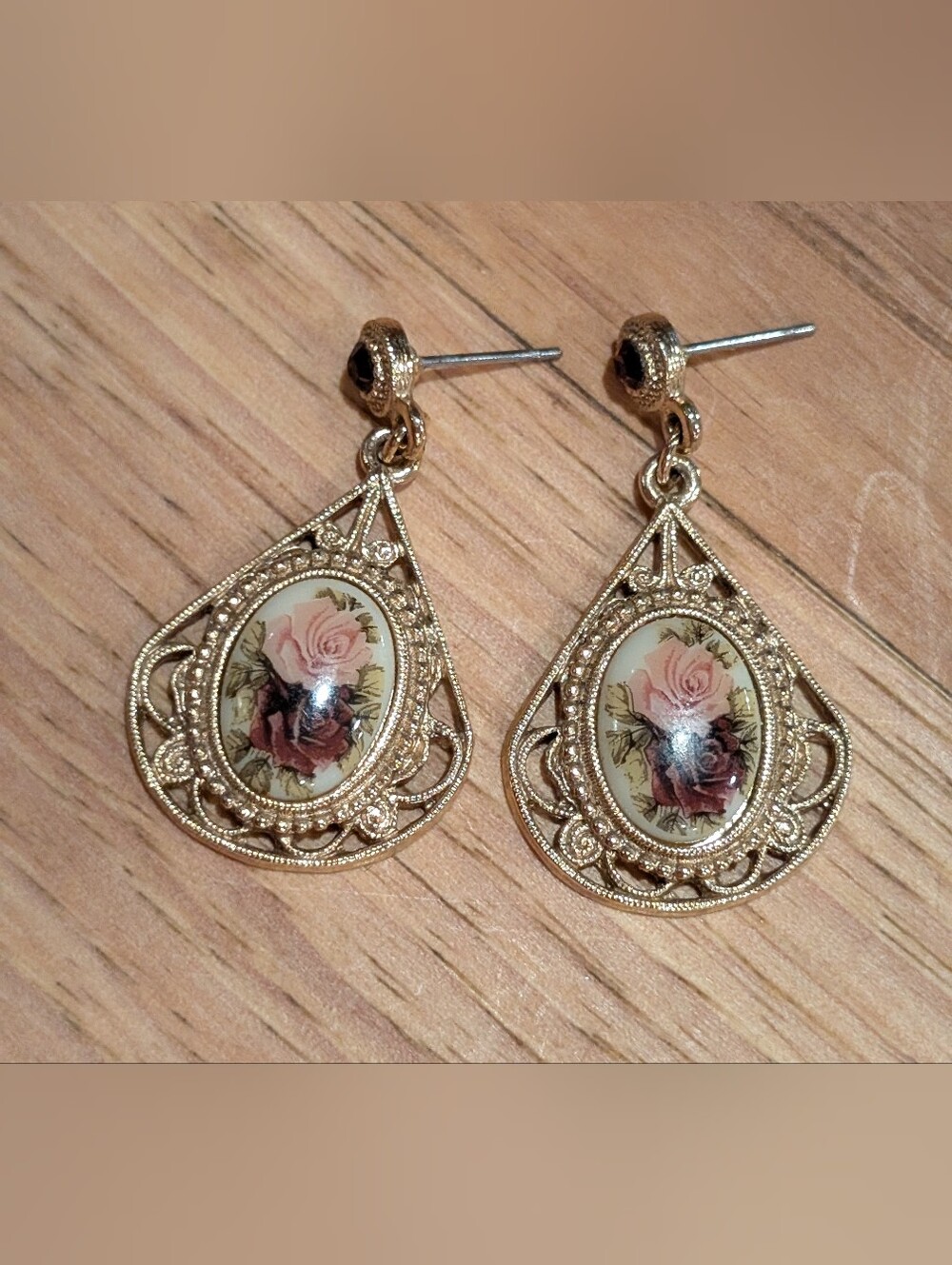 Goldtone Floral Teardrop Earrings with Pink And Burgundy Roses